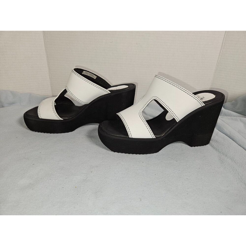 Vintage Pronto Moda White Platform Slide Sandals Women's Size 9
